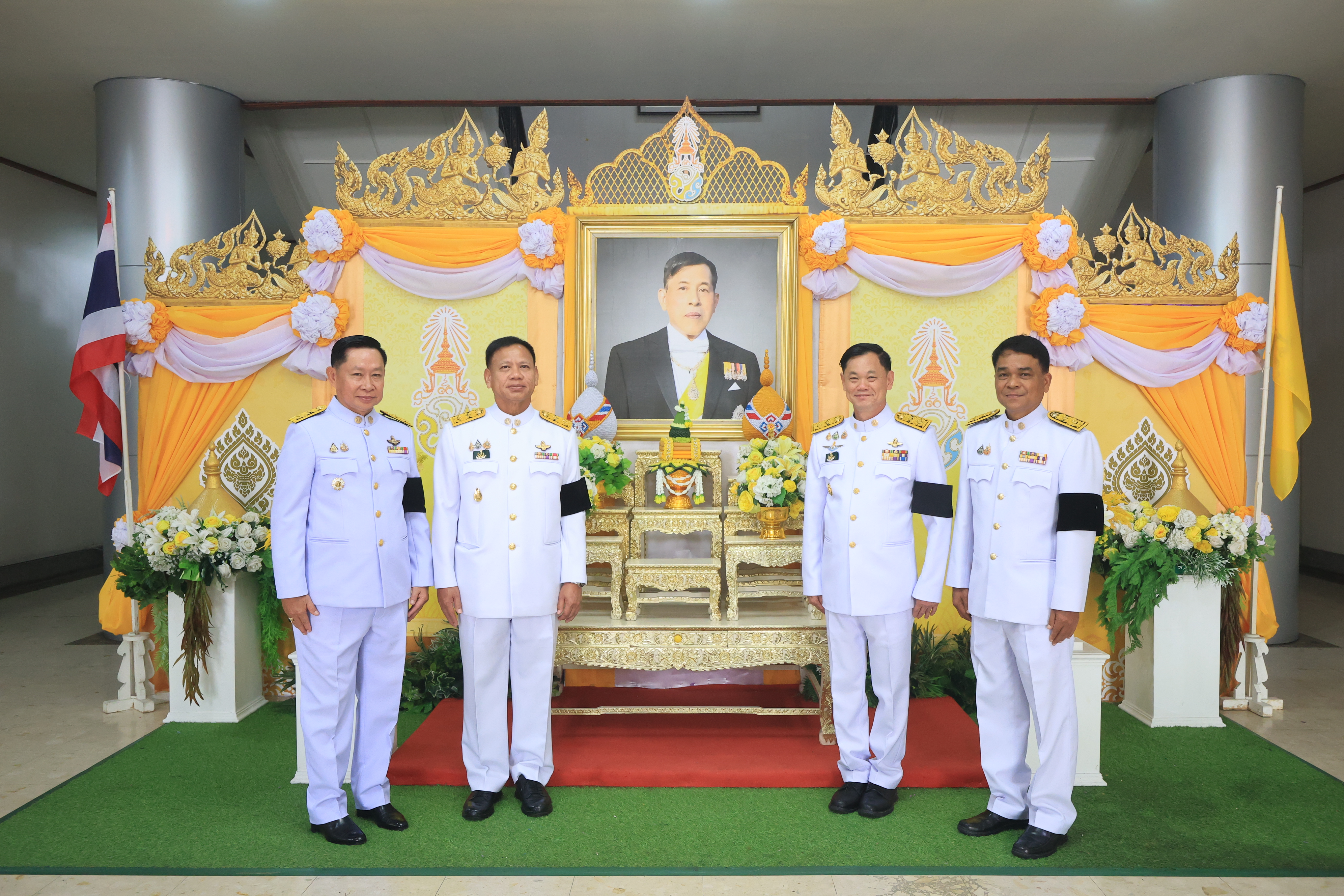 title - สำนักงานการปฏิรูปที่ดินเพื่อเกษตรกรรม นำคณะข้าราชการเข้าเฝ้าฯ กราบถวายบังคมลา เนื่องในโอกาสเกษียณอายุราชการ ประจำปี 2569